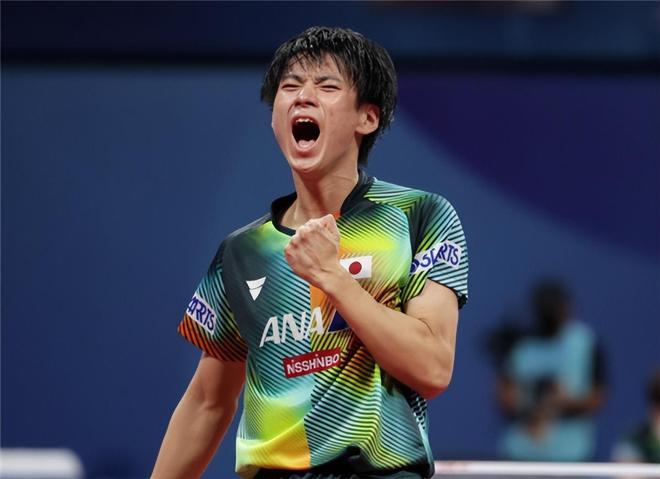 关于100T碾压TES,Hanssama完成史诗逆转焦点之战半决赛,强势挺进下一轮的信息 关于100T碾压TES,Hanssama完成史诗逆转焦点之战半决赛,强势挺进下一轮的信息