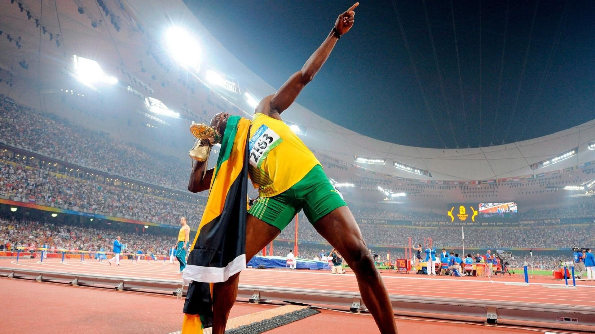 赛道与球场,英格拉姆的扛鼎之夜