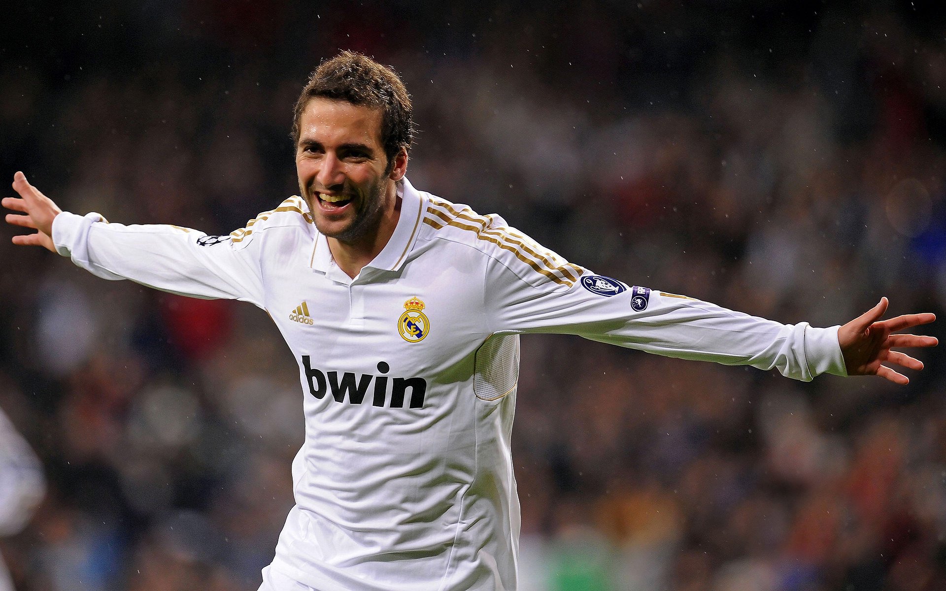 姆巴佩统治全场，波兰上演惊天翻盘逆转莱比锡红牛